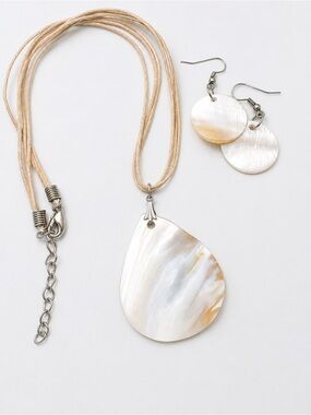 Mother of Pearl Necklace & Matching Earrings Set | Boho Coastal Shell Jewelry